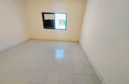 Apartment - 1 Bathroom for rent in Fire Station Road - Muwaileh - Sharjah