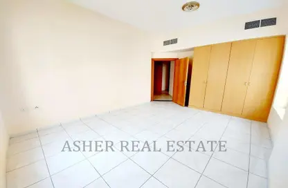 Apartment - 3 Bedrooms - 3 Bathrooms for rent in Narjes Tower - Al Khan Lagoon - Al Khan - Sharjah