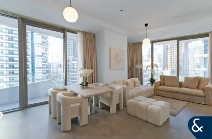 Apartment - 2 Bedrooms - 3 Bathrooms for sale in Stella Maris - Dubai Marina - Dubai