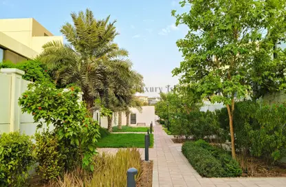 Compound - 3 Bedrooms - 5 Bathrooms for rent in Bloom Gardens - Al Salam Street - Abu Dhabi