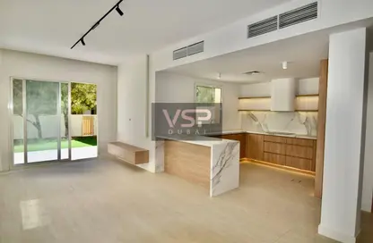 Villa - 2 Bedrooms - 3 Bathrooms for sale in Springs 11 - The Springs - Dubai