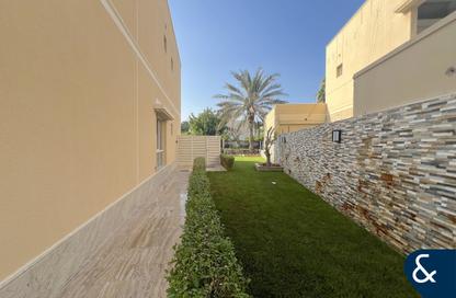 Villa - 6 Bedrooms - 5 Bathrooms for sale in Meadows 9 - Meadows - Dubai