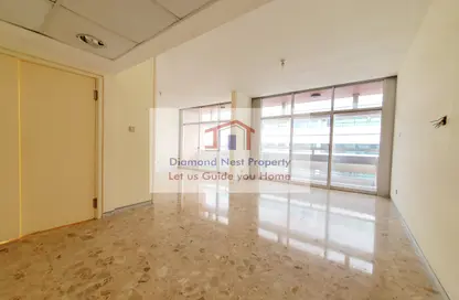 Apartment - 3 Bedrooms - 3 Bathrooms for rent in ZADCO Complex Building D - ZADCO Complex - Al Khalidiya - Abu Dhabi