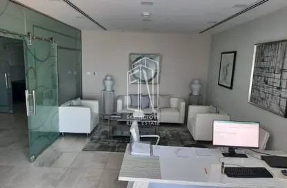 Half Floor - Studio - 2 Bathrooms for sale in Corniche Road - Abu Dhabi