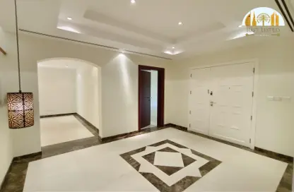 Villa - 6 Bedrooms - 6 Bathrooms for rent in Meadows 2 - Meadows - Dubai