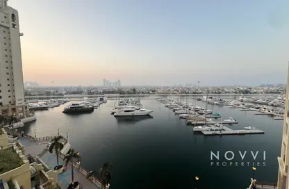 Apartment - 2 Bedrooms - 3 Bathrooms for sale in Marina Residences 5 - Marina Residences - Palm Jumeirah - Dubai