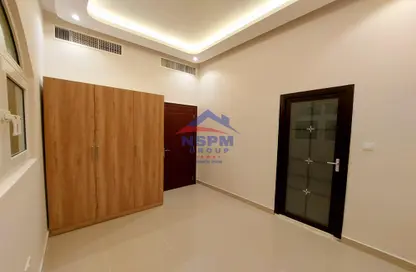 Apartment - 1 Bedroom - 1 Bathroom for rent in Airport Road - Abu Dhabi