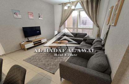 Apartment - 2 Bedrooms - 2 Bathrooms for rent in Al Khan Lagoon - Al Khan - Sharjah