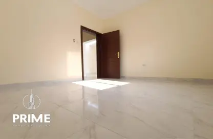 Apartment - 1 Bedroom - 1 Bathroom for rent in Al Muroor Building - Sultan Bin Zayed the First Street - Muroor Area - Abu Dhabi