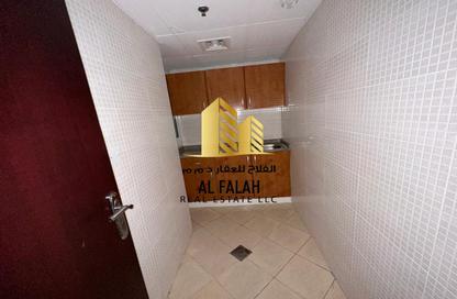 Office Space - Studio - 1 Bathroom for rent in Al Majaz 3 - Al Majaz - Sharjah