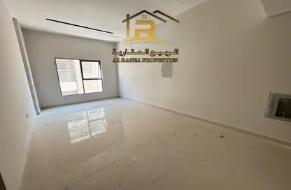 Apartment - 2 Bedrooms - 2 Bathrooms for rent in Al Jurf 2 - Al Jurf - Ajman Downtown - Ajman