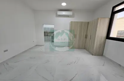 Apartment - 1 Bathroom for rent in Madinat Al Riyad - Abu Dhabi