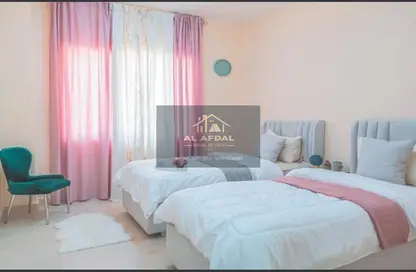 شقة - 2 غرف نوم - 3 حمامات للبيع في قرية الأميرة - عجمان