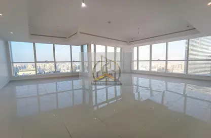 Apartment - 3 Bedrooms - 5 Bathrooms for rent in New Emi State Tower - Airport Road - Abu Dhabi