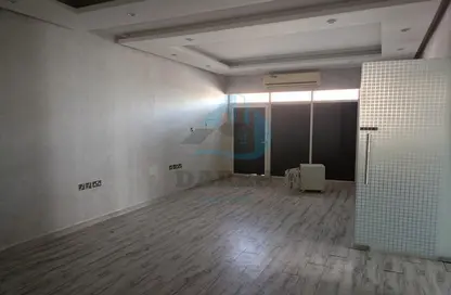 Shop - Studio - 1 Bathroom for rent in Al Mina Building - Al Rawda 2 - Al Rawda - Ajman