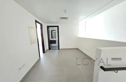 Villa - 3 Bedrooms - 4 Bathrooms for rent in Arabella Townhouses 1 - Arabella Townhouses - Mudon - Dubai