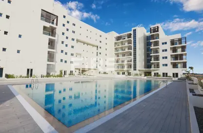 Apartment - 1 Bathroom for sale in Leonardo Residences - Masdar City - Abu Dhabi