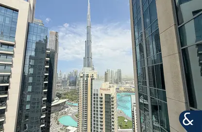 Apartment - 1 Bedroom - 2 Bathrooms for sale in 29 Burj Boulevard Tower 1 - 29 Burj Boulevard - Downtown Dubai - Dubai