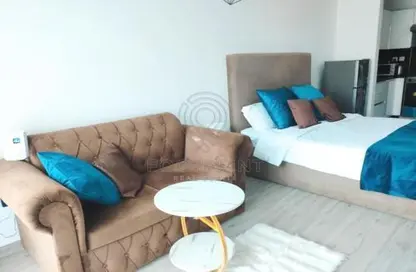 Apartment - 1 Bathroom for rent in Plazzo Heights - Jumeirah Village Circle - Dubai