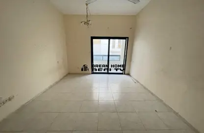 Apartment - 1 Bedroom - 1 Bathroom for rent in Al Majaz 3 - Al Majaz - Sharjah