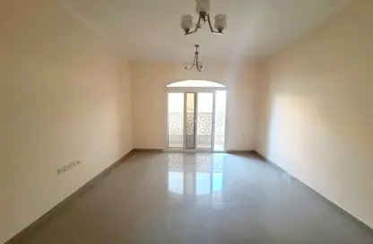 Apartment - 1 Bedroom - 2 Bathrooms for rent in Muwaileh 29 Building - Muwaileh - Sharjah