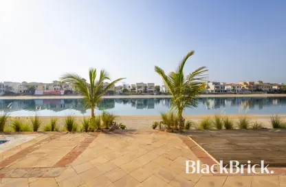 Villa - 4 Bedrooms - 5 Bathrooms for sale in Garden Homes Frond A - Garden Homes - Palm Jumeirah - Dubai