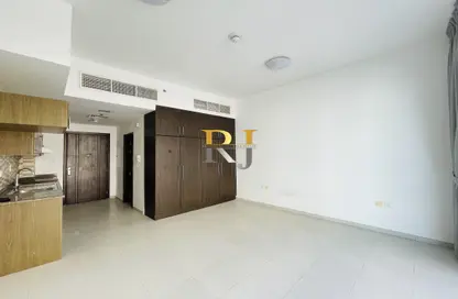 Apartment - 1 Bathroom for rent in Al Karama - Dubai