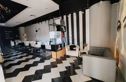 Lucrative Ladies Salon |Prime Location| Affordable