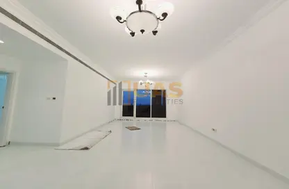 Apartment - 2 Bedrooms - 3 Bathrooms for rent in Ghaya Residence - Sheikh Zayed Road - Dubai