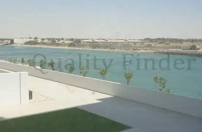 Apartment - 3 Bedrooms - 4 Bathrooms for sale in Waters Edge - Yas Island - Abu Dhabi