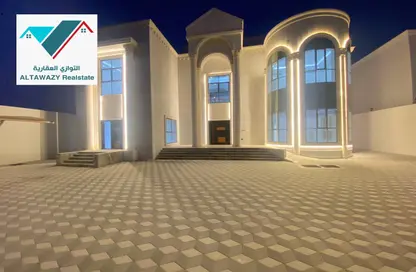 Villa - 6 Bedrooms for rent in Madinat Al Riyad - Abu Dhabi