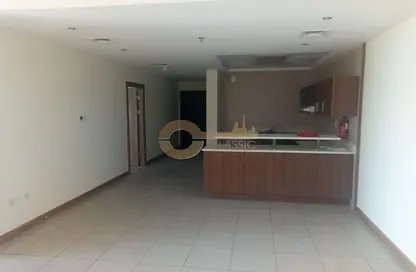 Apartment - 1 Bedroom - 2 Bathrooms for rent in Sulafa Tower - Dubai Marina - Dubai