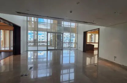 Penthouse - 4 Bedrooms - 5 Bathrooms for rent in Marina Residences 1 - Marina Residences - Palm Jumeirah - Dubai