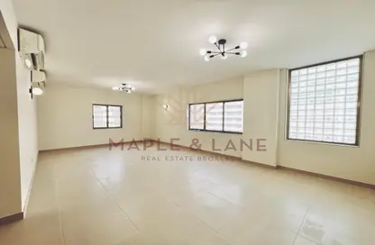 Apartment - 3 Bedrooms - 4 Bathrooms for rent in Al Buteen - Al Ras - Deira - Dubai