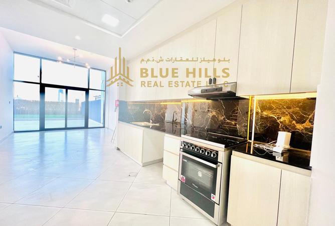Apartment - 3 Bedrooms - 3 Bathrooms for rent in Binghatti Avenue - Al Jaddaf - Dubai