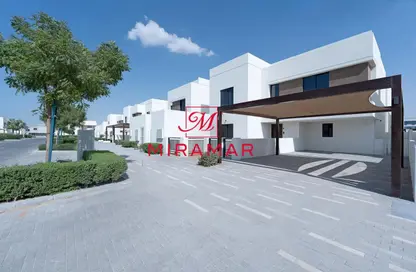 Villa - 4 Bedrooms - 5 Bathrooms for sale in Noya Luma - Noya - Yas Island - Abu Dhabi