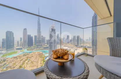 Apartment - 2 Bedrooms - 2 Bathrooms for rent in Burj Royale - Downtown Dubai - Dubai