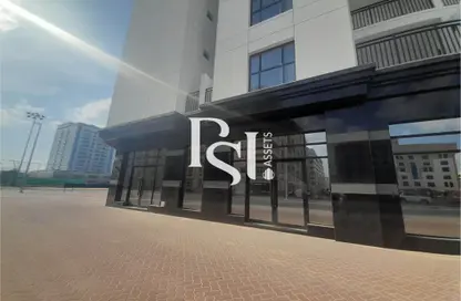 Retail - Studio for rent in Rawdhat Abu Dhabi - Abu Dhabi