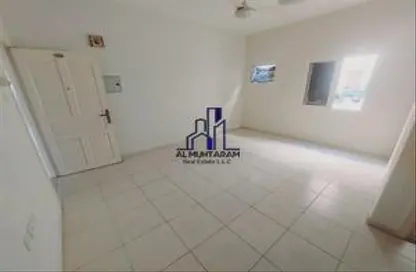 Apartment - Studio - 1 Bathroom for rent in Industrial Area 1 - Sharjah Industrial Area - Sharjah