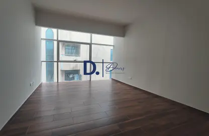 Apartment - 3 Bedrooms - 4 Bathrooms for rent in Al Falah Tower - Corniche Road - Abu Dhabi