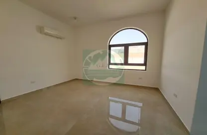 Apartment - 1 Bedroom - 2 Bathrooms for rent in Shakhbout City - Abu Dhabi