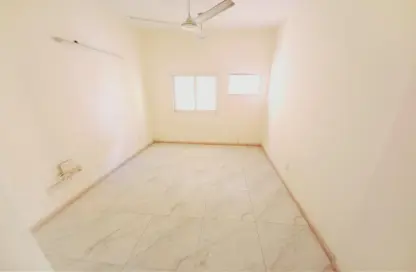 Apartment - 2 Bedrooms - 1 Bathroom for rent in Al Butina 9 Building - Al Butina - Sharjah