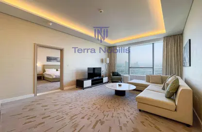 Apartment - 1 Bedroom - 2 Bathrooms for rent in The Palm Tower - Palm Jumeirah - Dubai