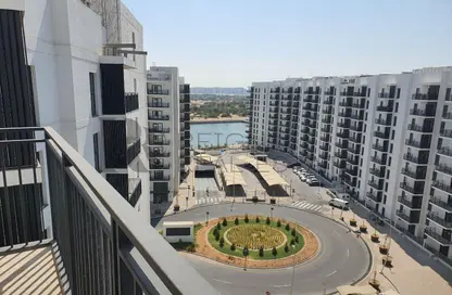 Apartment - 1 Bedroom - 1 Bathroom for rent in Waters Edge - Yas Island - Abu Dhabi