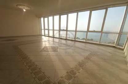 Apartment - 3 Bedrooms - 4 Bathrooms for rent in Alia Tower - Corniche Road - Abu Dhabi