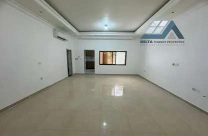 Apartment - 1 Bathroom for rent in Hazaa Bin Zayed the First Street - Al Nahyan Camp - Abu Dhabi