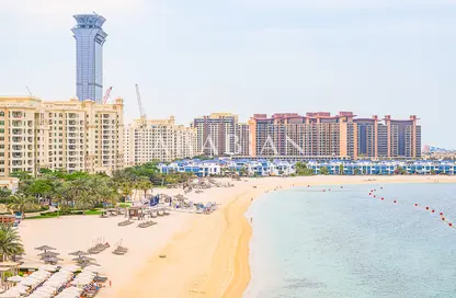 Apartment - 1 Bedroom - 2 Bathrooms for rent in Azure Residences - Palm Jumeirah - Dubai