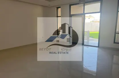 Villa - 4 Bedrooms - 4 Bathrooms for rent in Corniche Tower - Ajman Corniche Road - Ajman