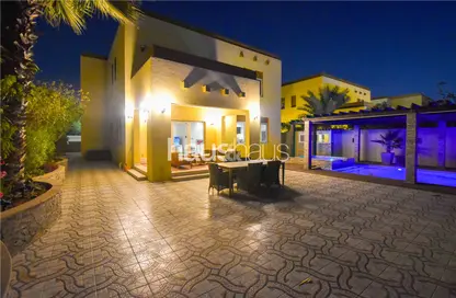 Villa - 3 Bedrooms - 4 Bathrooms for rent in Heritage - Jumeirah Park - Dubai