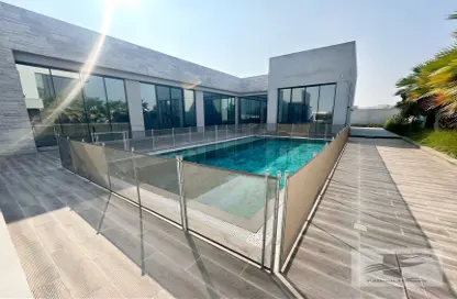 Villa - 5 Bedrooms - 6 Bathrooms for rent in Nad Al Sheba Villas - Nad Al Sheba 3 - Nad Al Sheba - Dubai